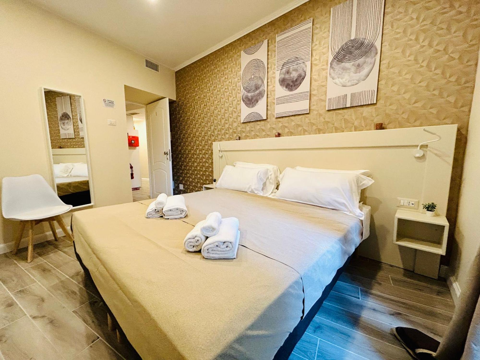 Hotel Domus Altino Roma Esterno foto
