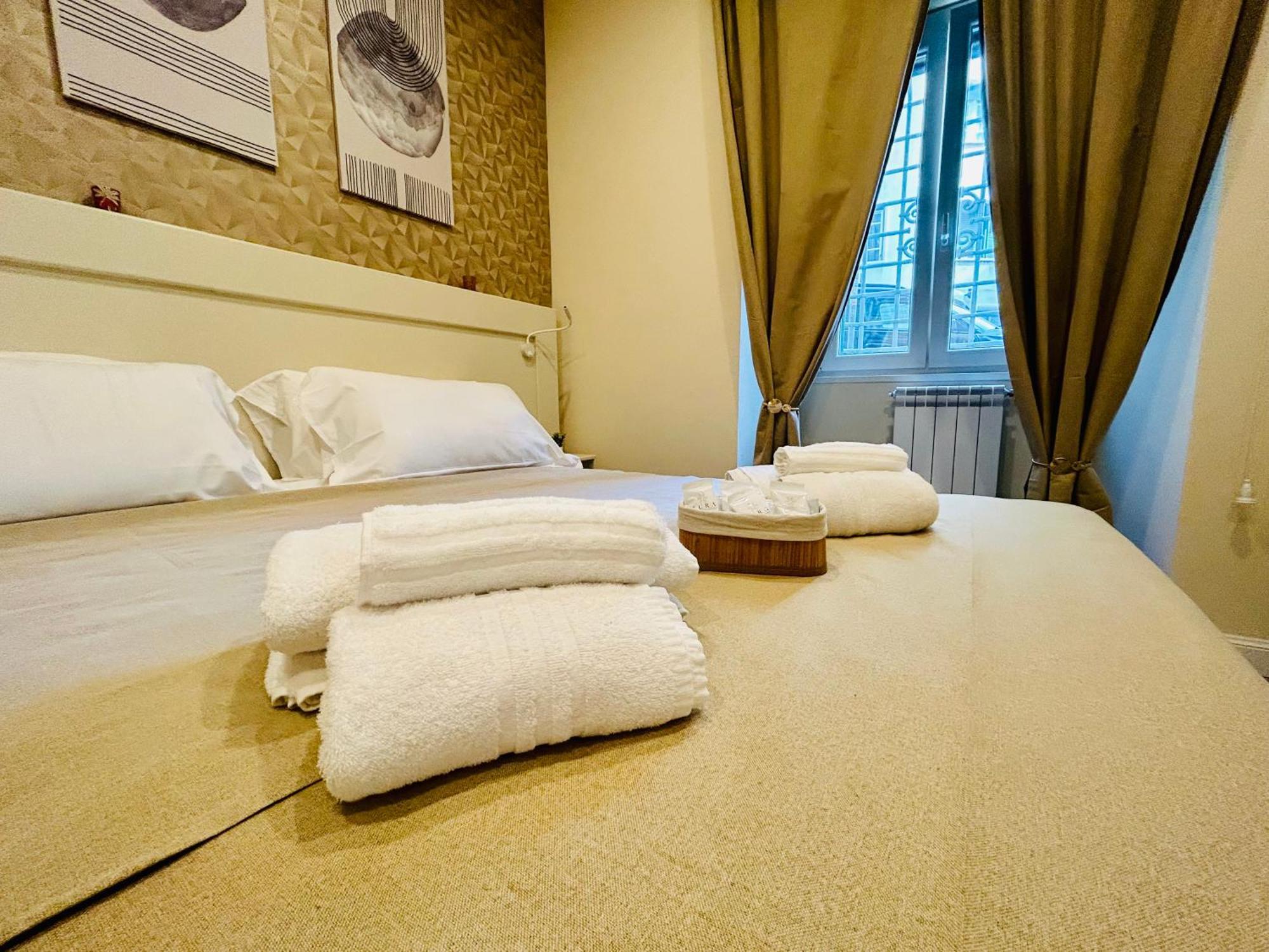 Hotel Domus Altino Roma Esterno foto